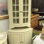 837 1549 CORNER DISPLAY..